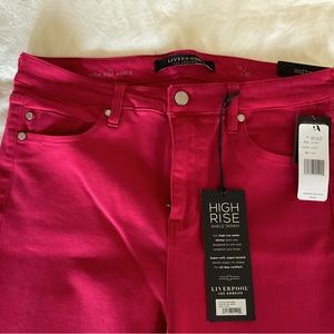 NWT Liverpool jeans. Color Lollipop. High rise ankle.Size 10